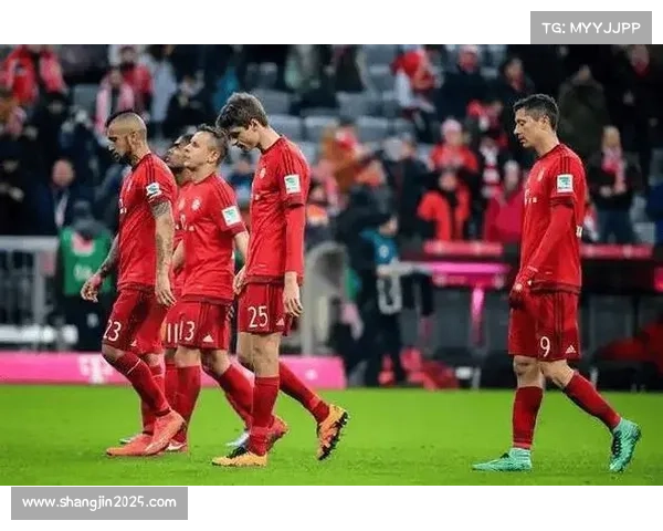 门兴对阵奥格斯堡，保级压力下主场优势成关键