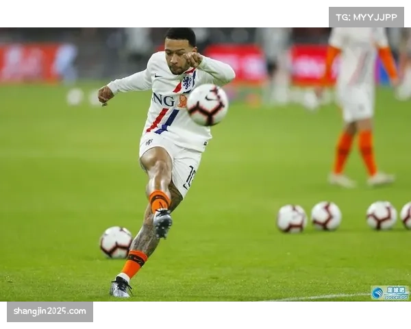 欧冠引进新型传感器足球，用于更精确分析传球与射门轨迹